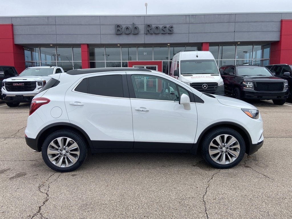 2020 Buick Encore Preferred's photo