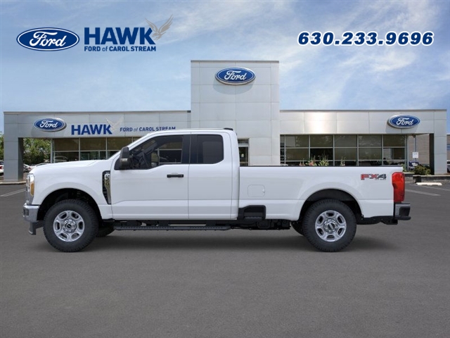 2026 Ford F-350 XLT photo 3