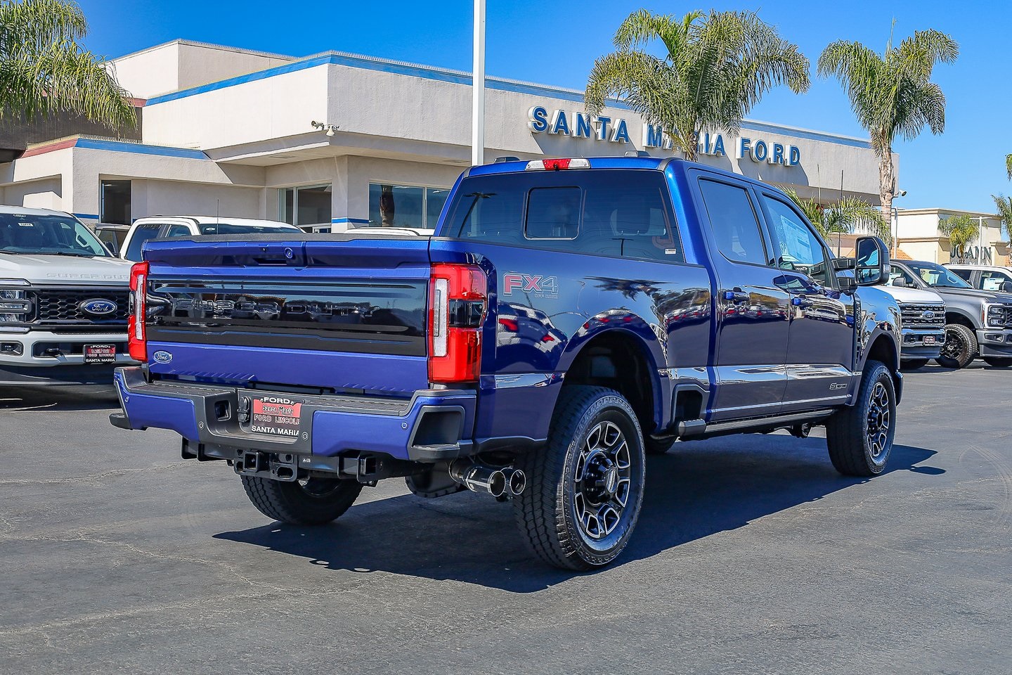 2026 Ford F-350 Platinum photo 4