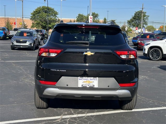 2026 Chevrolet Trailblazer LT photo 3