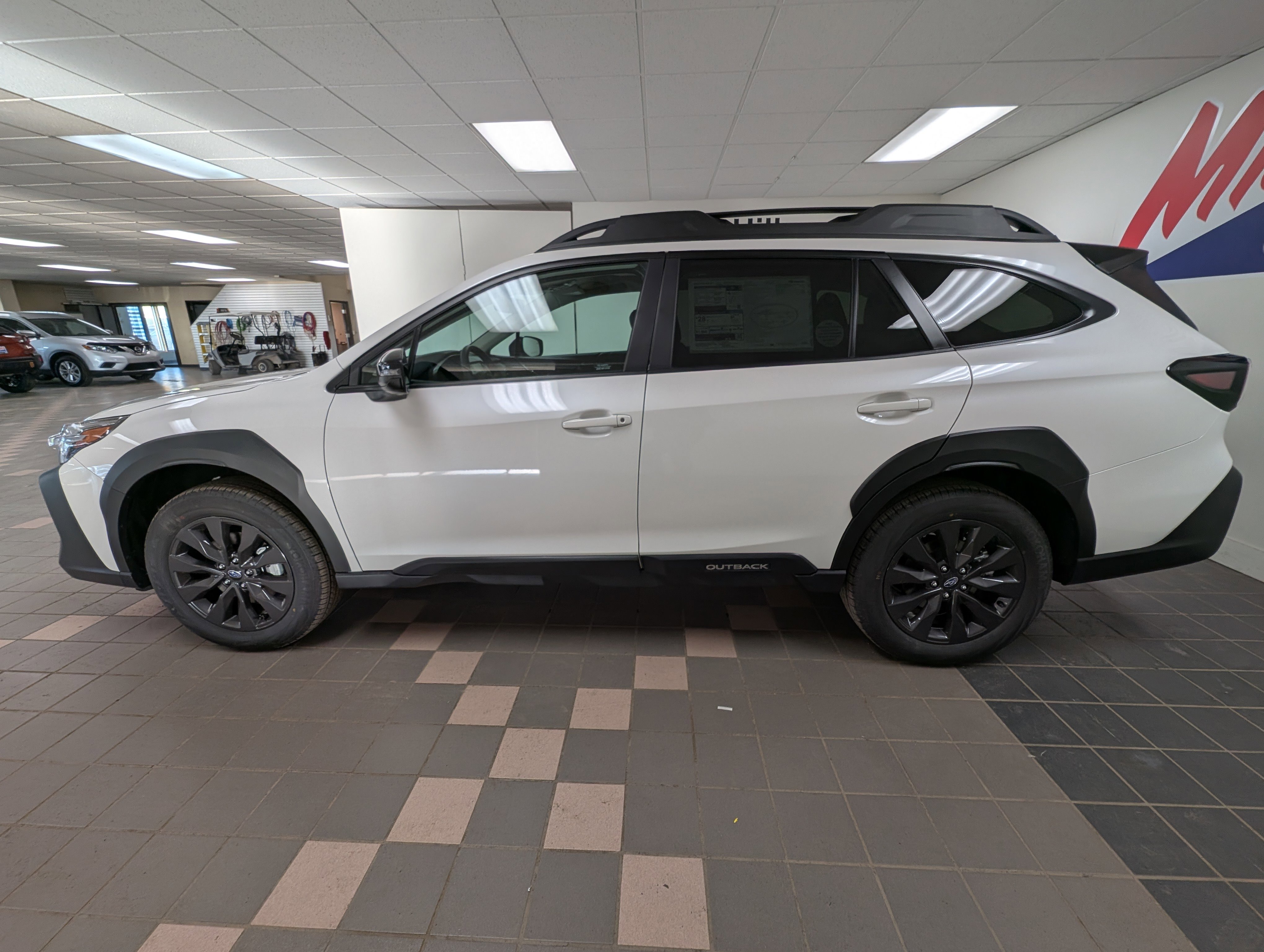 2025 Subaru Outback Onyx Edition photo 2