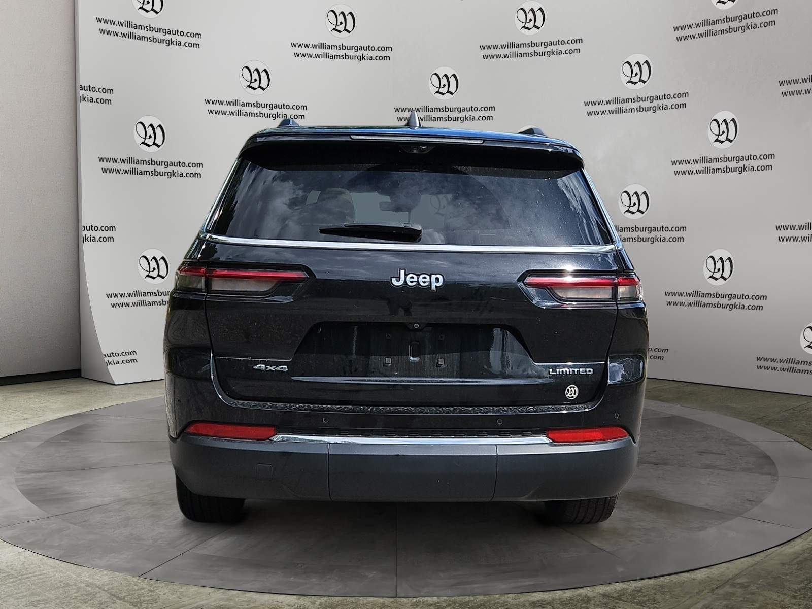 2023 Jeep Grand Cherokee Limited photo 4