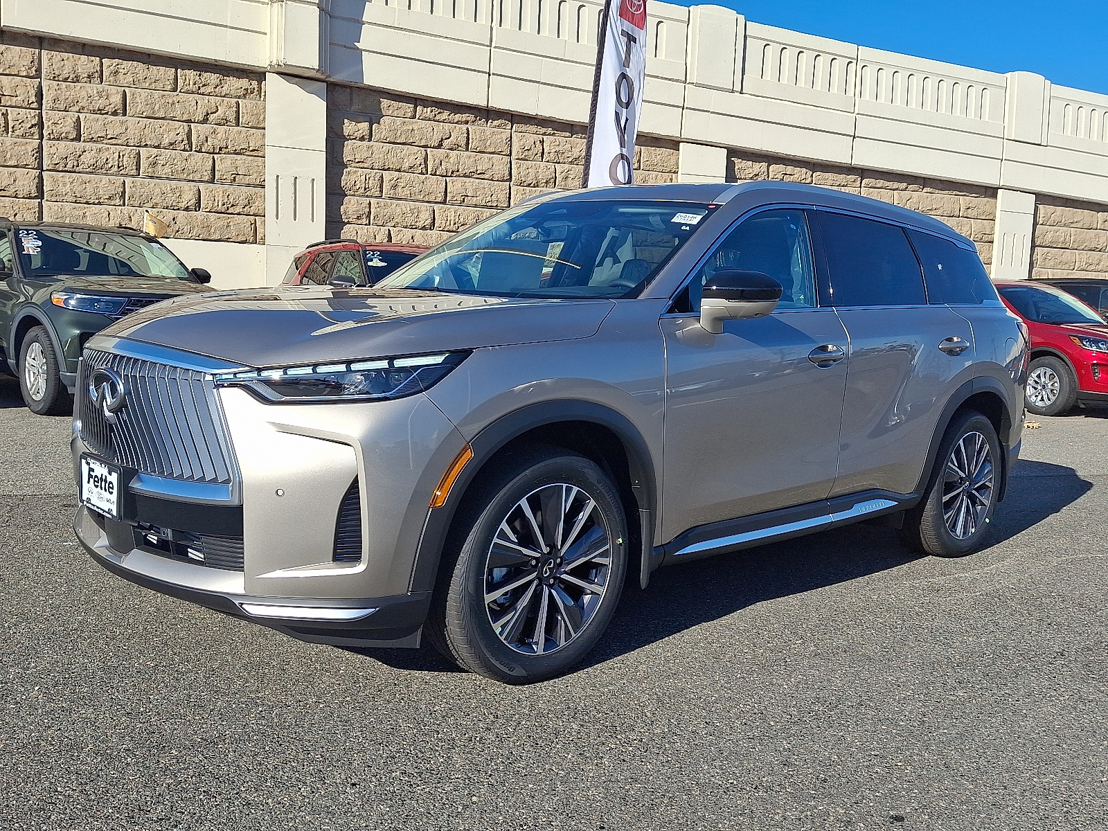 2026 INFINITI QX60 LUXE's photo