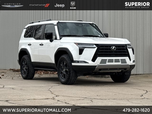 2024 Lexus GX Overtrail's photo