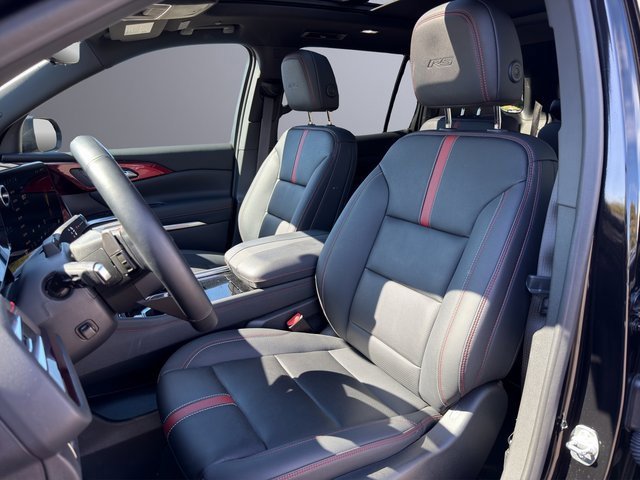 2024 Chevrolet Traverse RS photo 11