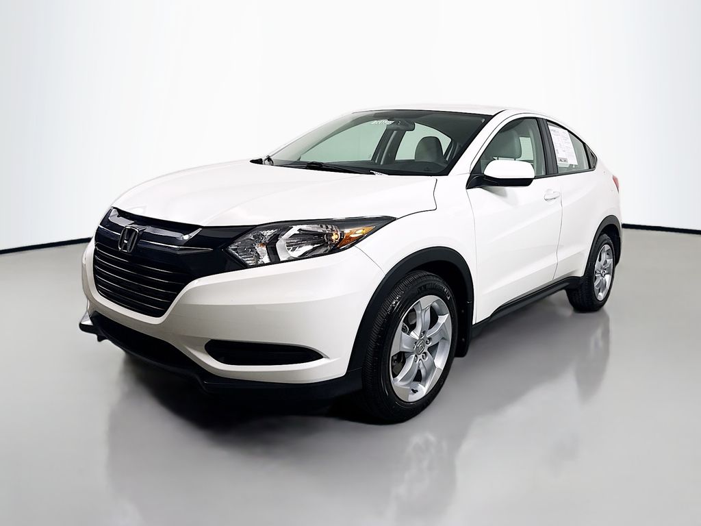 2016 Honda HR-V LX photo 3