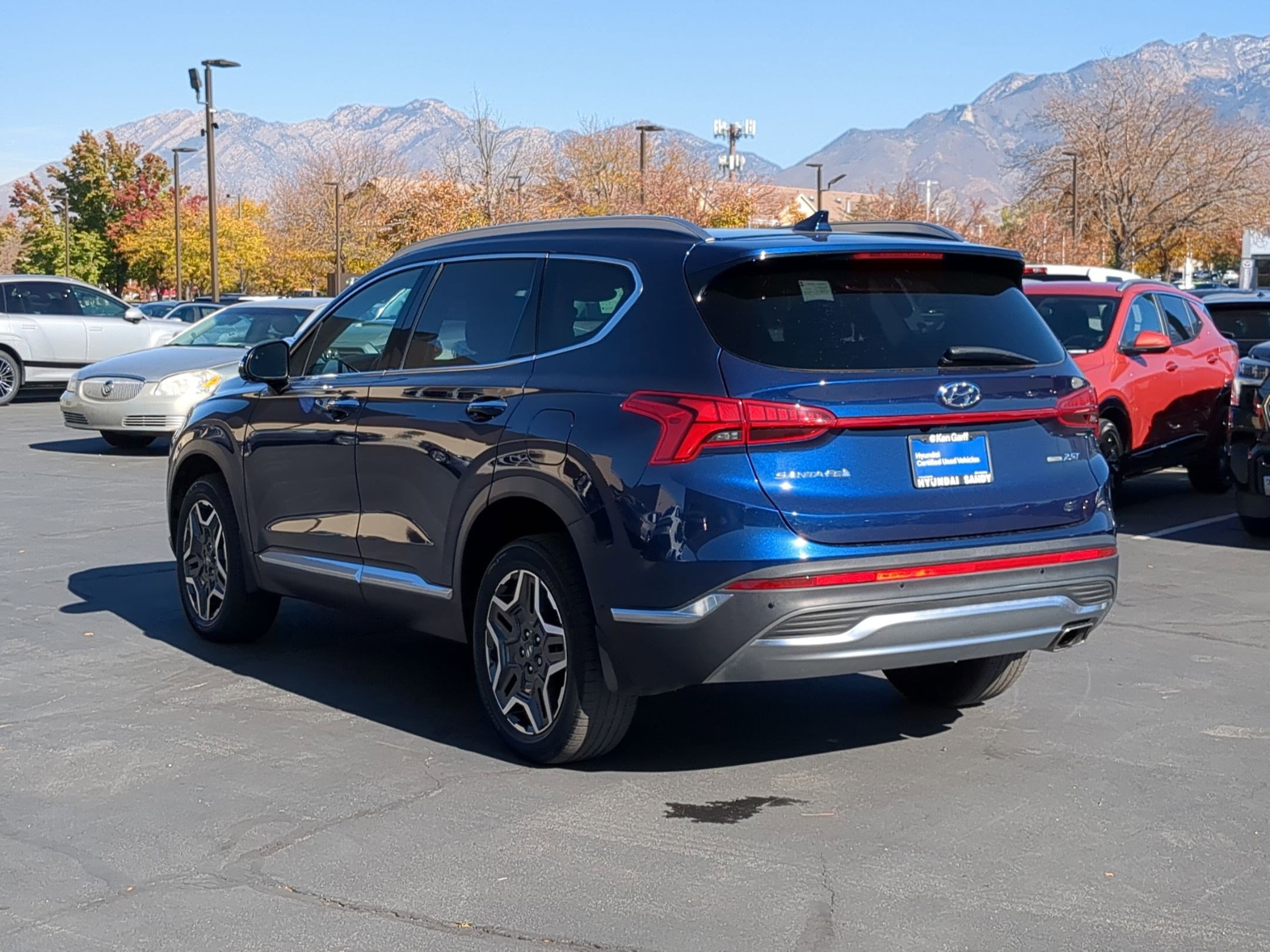 2023 Hyundai Santa Fe Limited photo 2