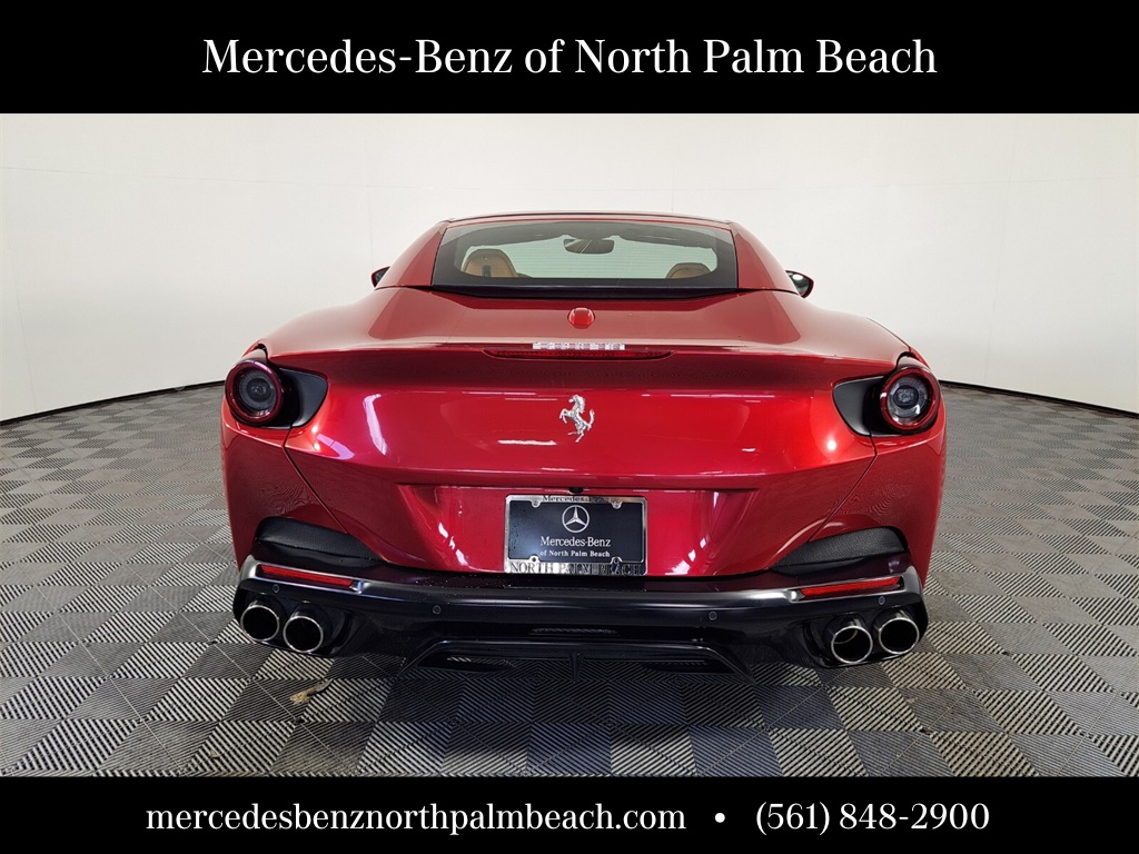 2019 Ferrari Portofino Base photo 4