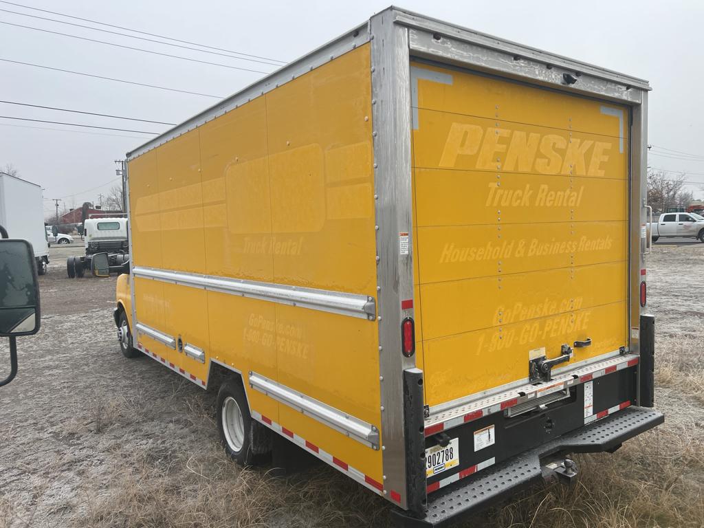 2019 Gmc Savana Cutaway 3500 photo 4