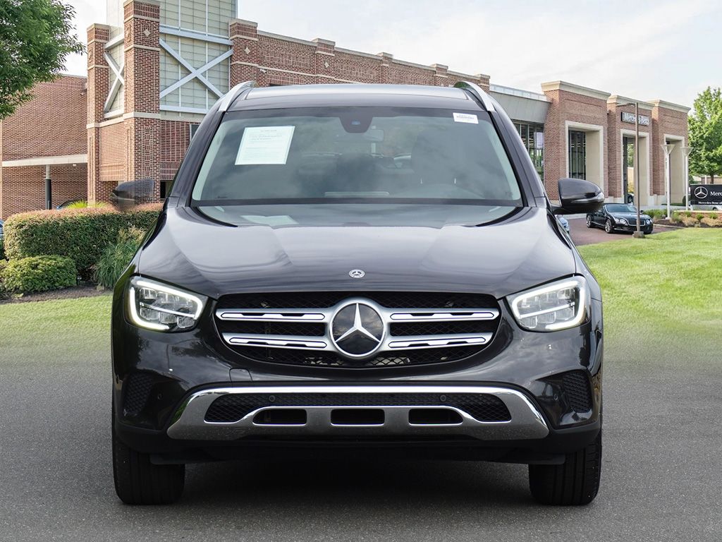 2021 Mercedes Benz GLC 300 photo 2