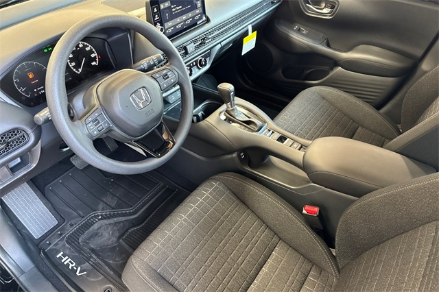 2026 Honda HR-V LX photo 4