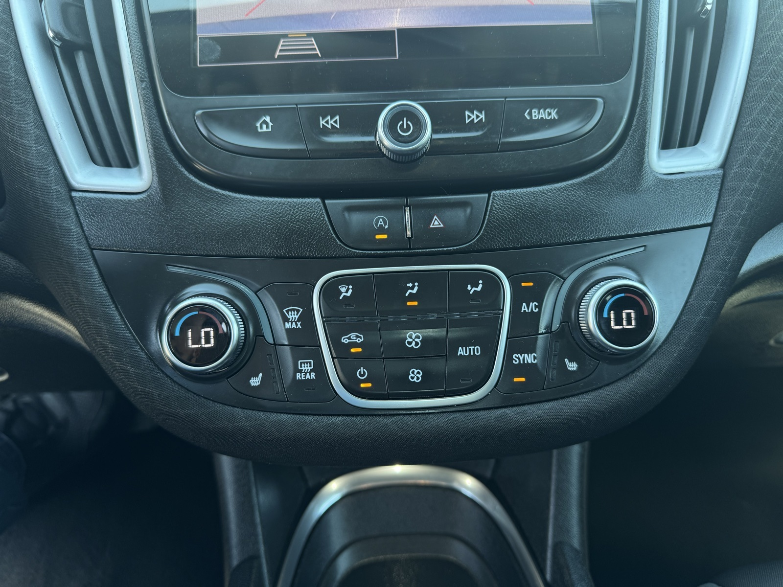 2023 Chevrolet Malibu 1LT photo 22