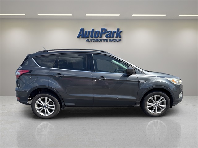 2017 Ford Escape SE photo 7