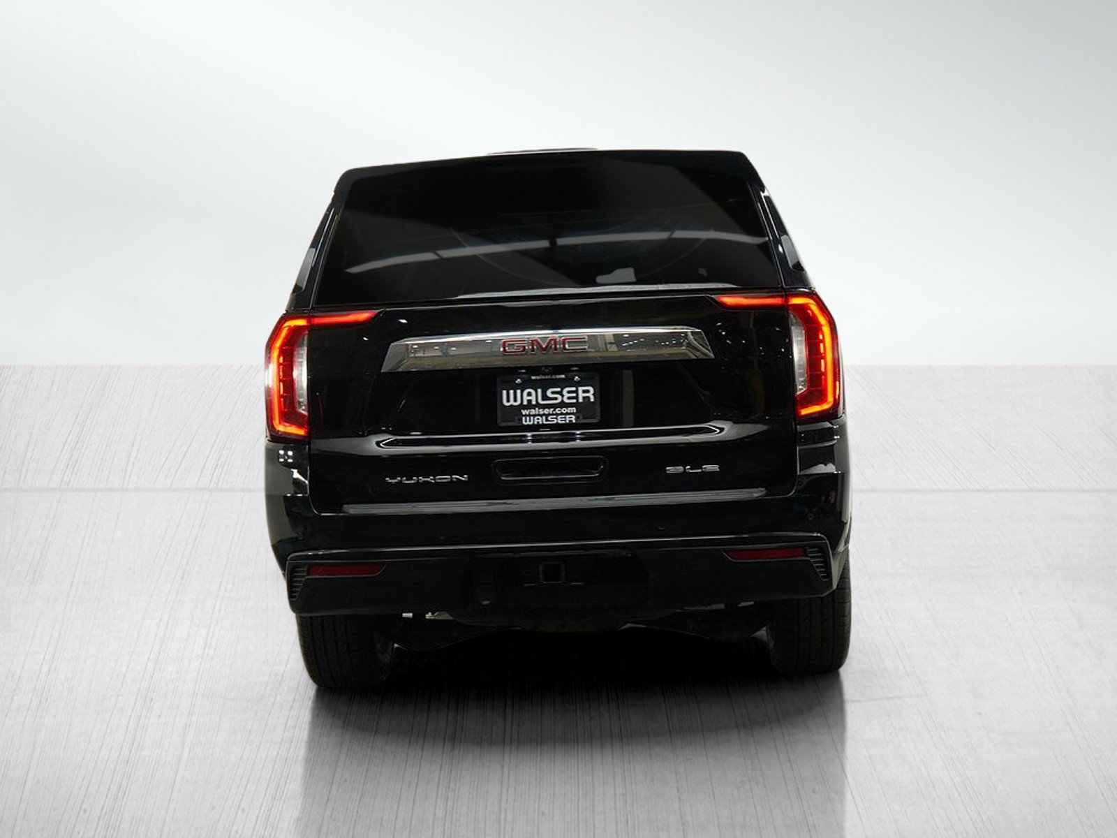 2022 Gmc Yukon XL SLE photo 2