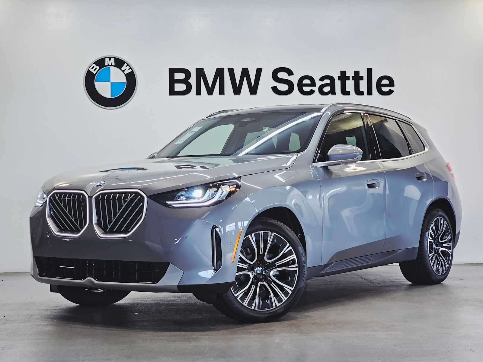 2026 BMW X3 30's photo