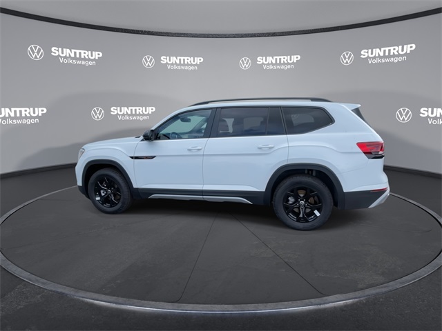 2025 Volkswagen Atlas Peak Edition SE Technology photo 7