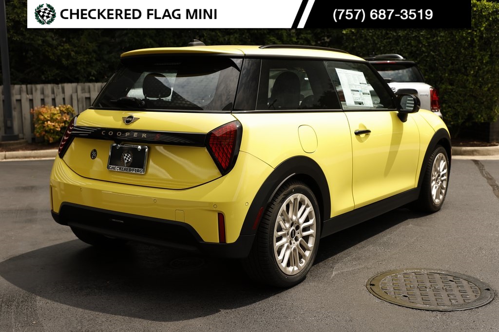 2025 Mini Cooper S Iconic photo 6