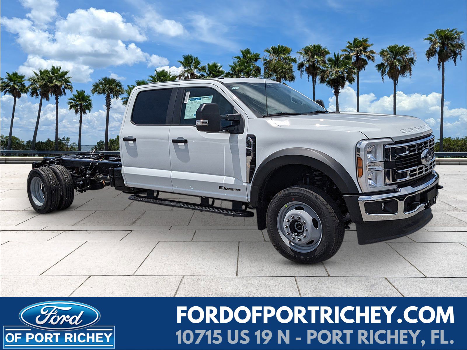 2025 Ford F-450 Super Duty Chassis Cab XL's photo