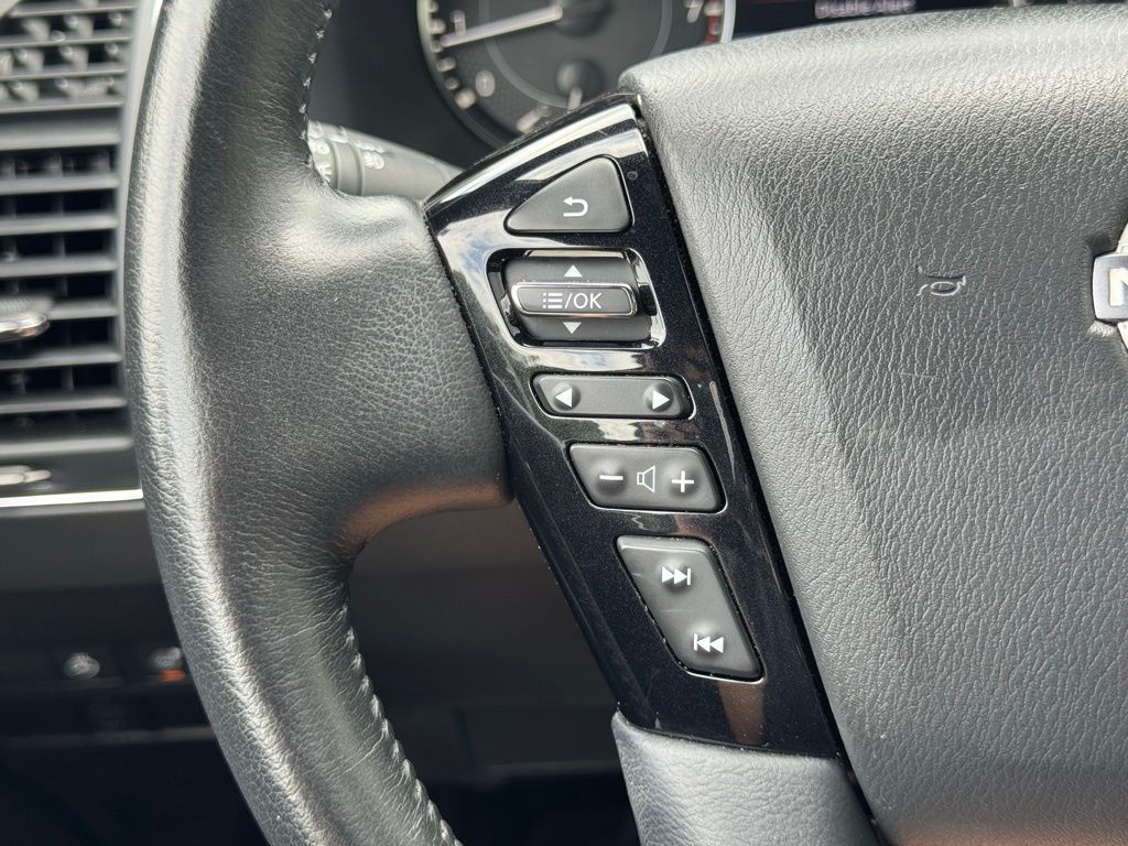 2023 Nissan Armada SL photo 26