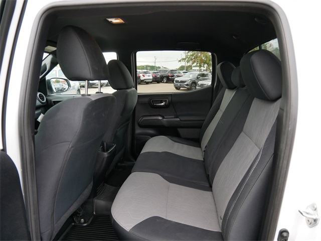 2021 Toyota Tacoma TRD Sport V6 photo 16