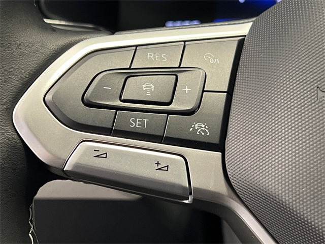 2025 Volkswagen Taos S photo 12