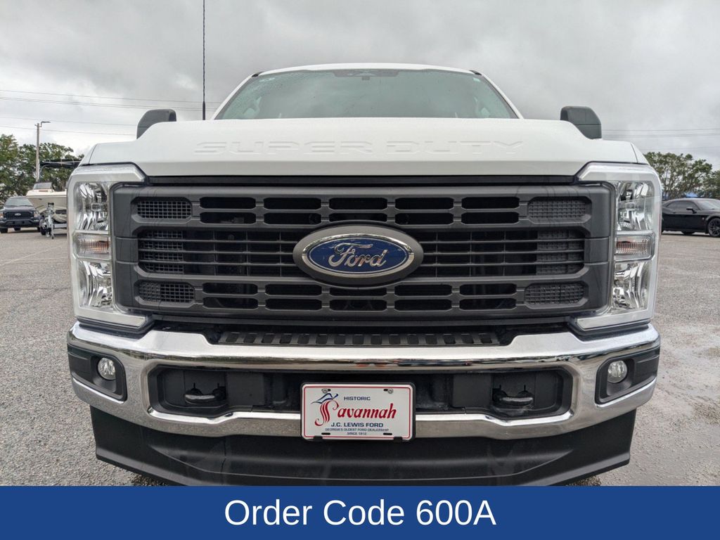 2023 Ford F-250 XL photo 9