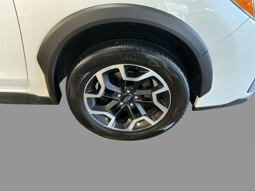 2017 Subaru Crosstrek 2.0i Limited photo 14