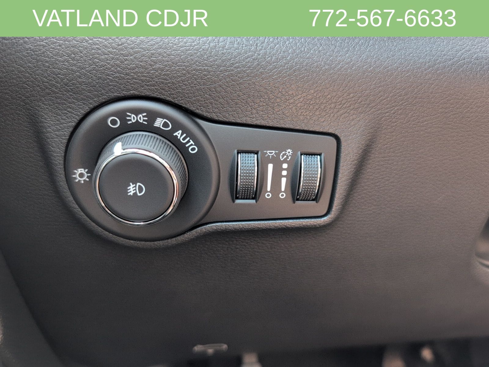 2026 Jeep Compass Latitude photo 12