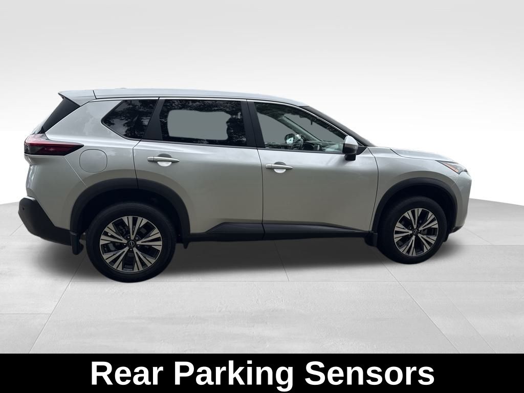 2022 Nissan Rogue SV photo 7