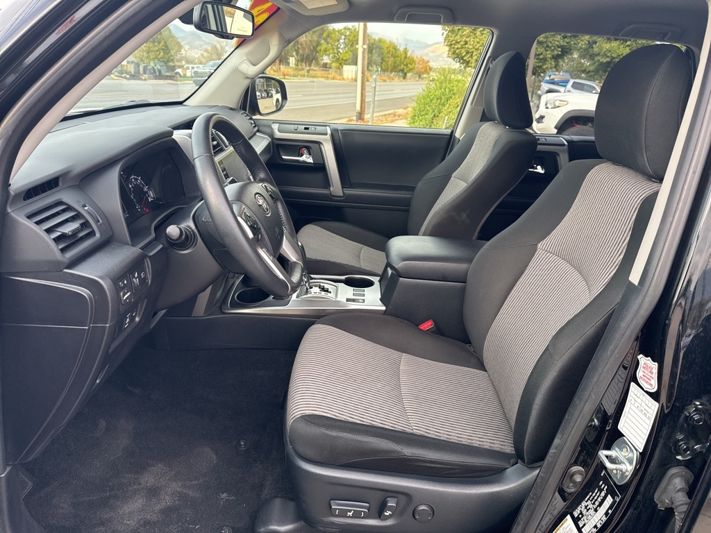 2024 Toyota 4Runner SR5 photo 15