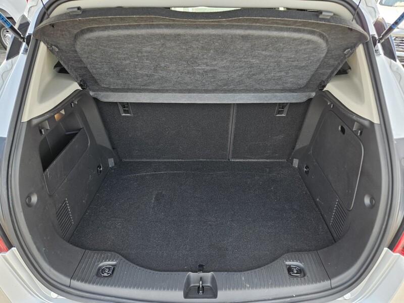 2022 Buick Encore Preferred photo 13