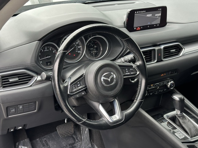 2017 Mazda CX-5 Touring photo 9