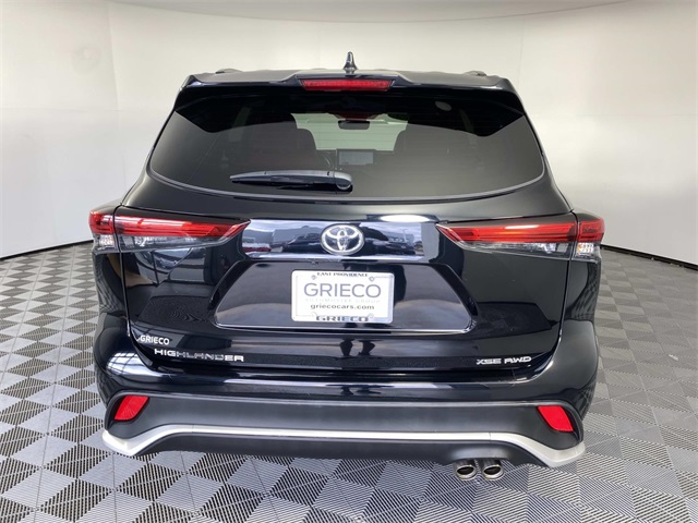 2023 Toyota Highlander XSE photo 6