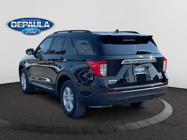 2022 Ford Explorer XLT photo 3