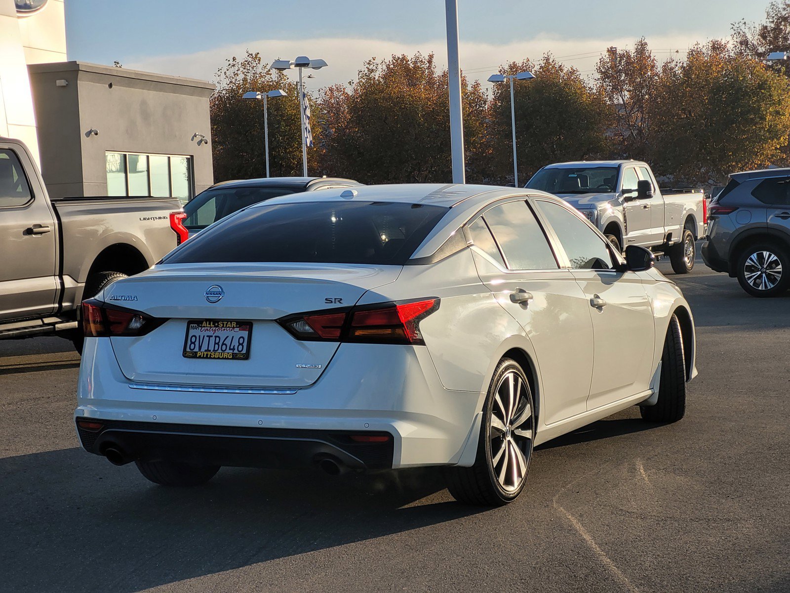 2021 Nissan Altima SR photo 4