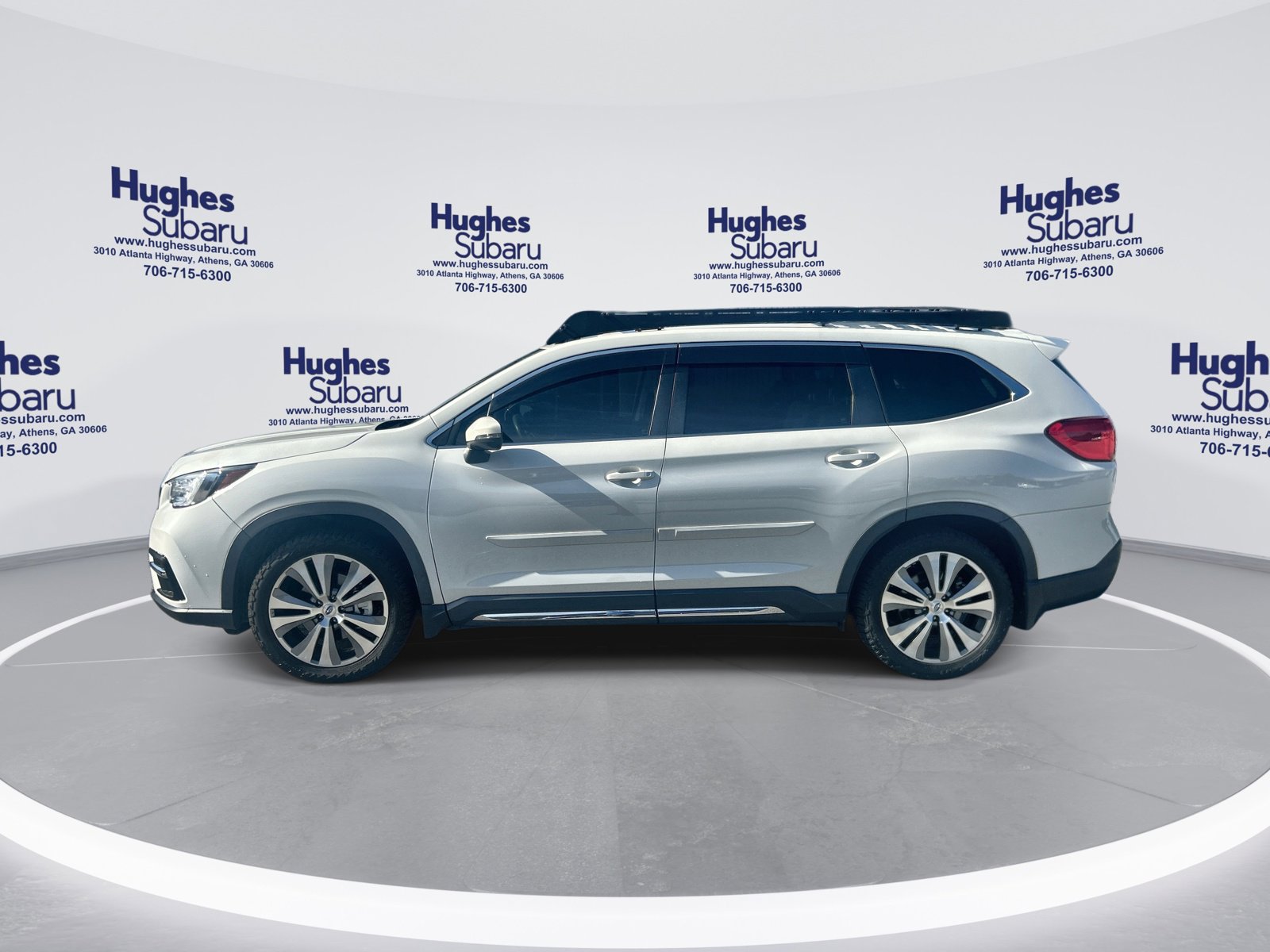 2022 Subaru Ascent Limited's photo