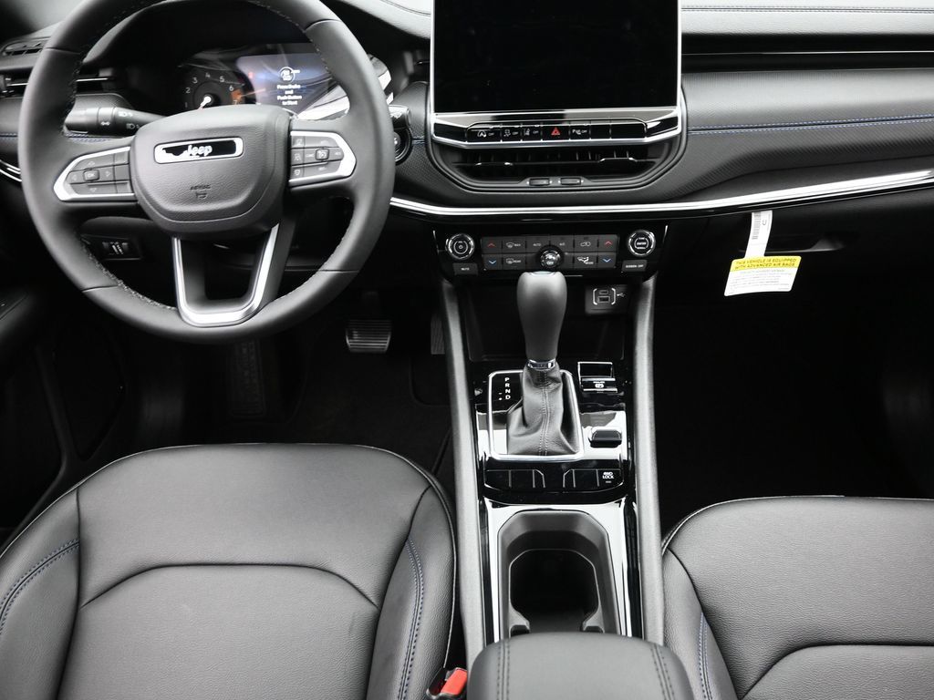 2026 Jeep Compass Limited Altitude photo 11