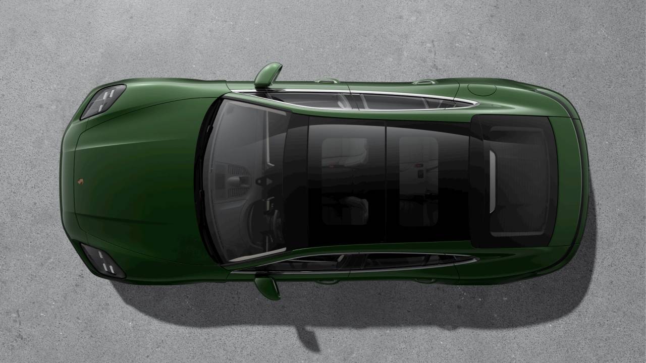 2026 Porsche Panamera 4 photo 4