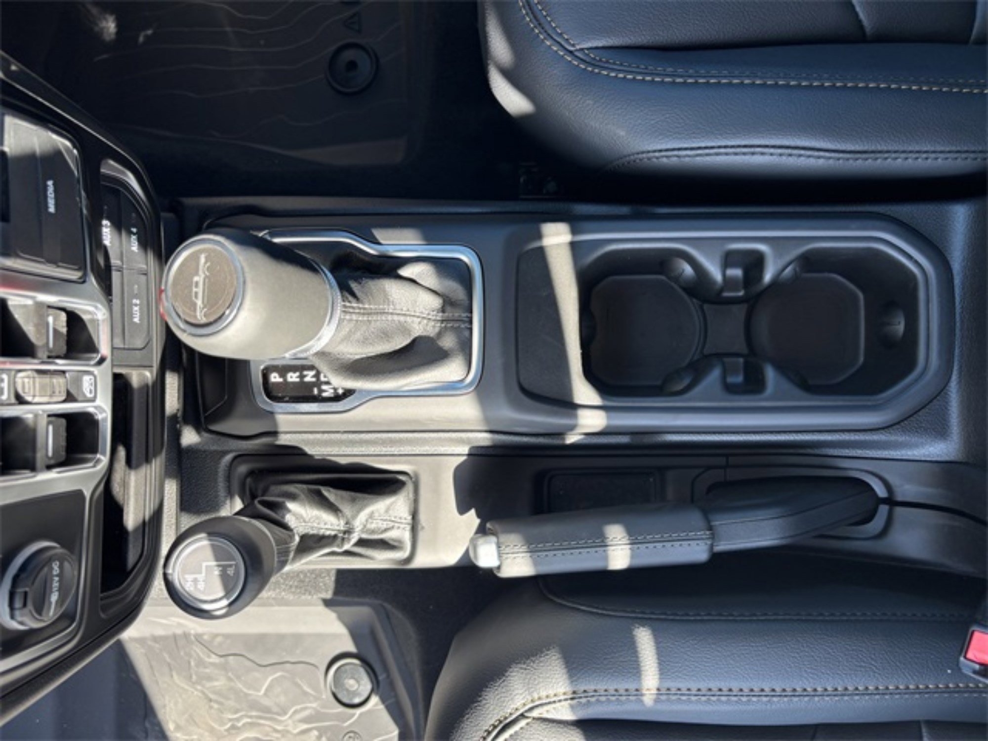 2025 Jeep Gladiator Texas Trail photo 12