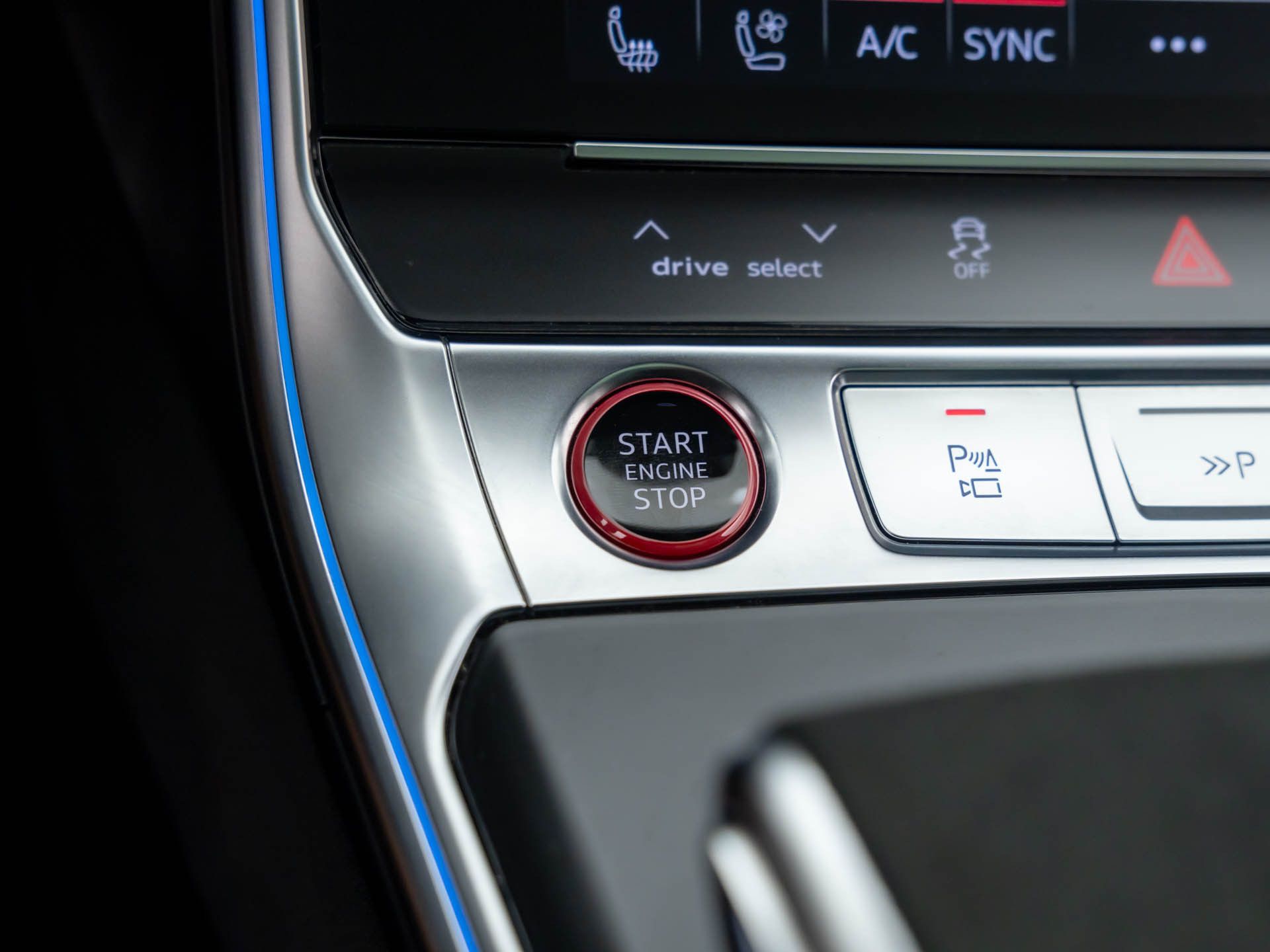 2025 Audi RS 6 Avant Performance Base photo 21