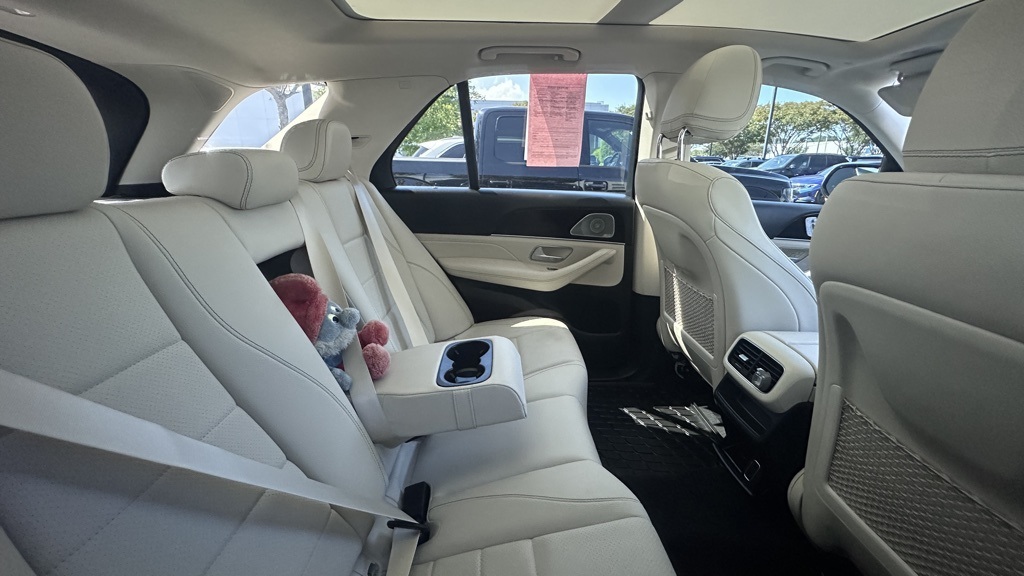 2022 Mercedes Benz GLE 350 photo 2