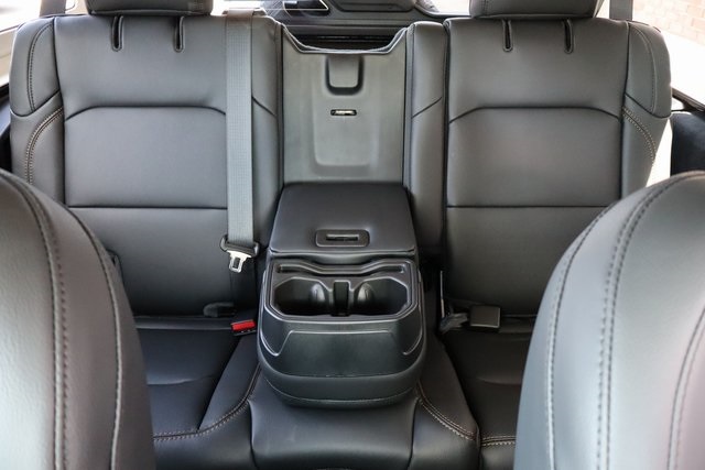 2025 Jeep Wrangler Sahara photo 40
