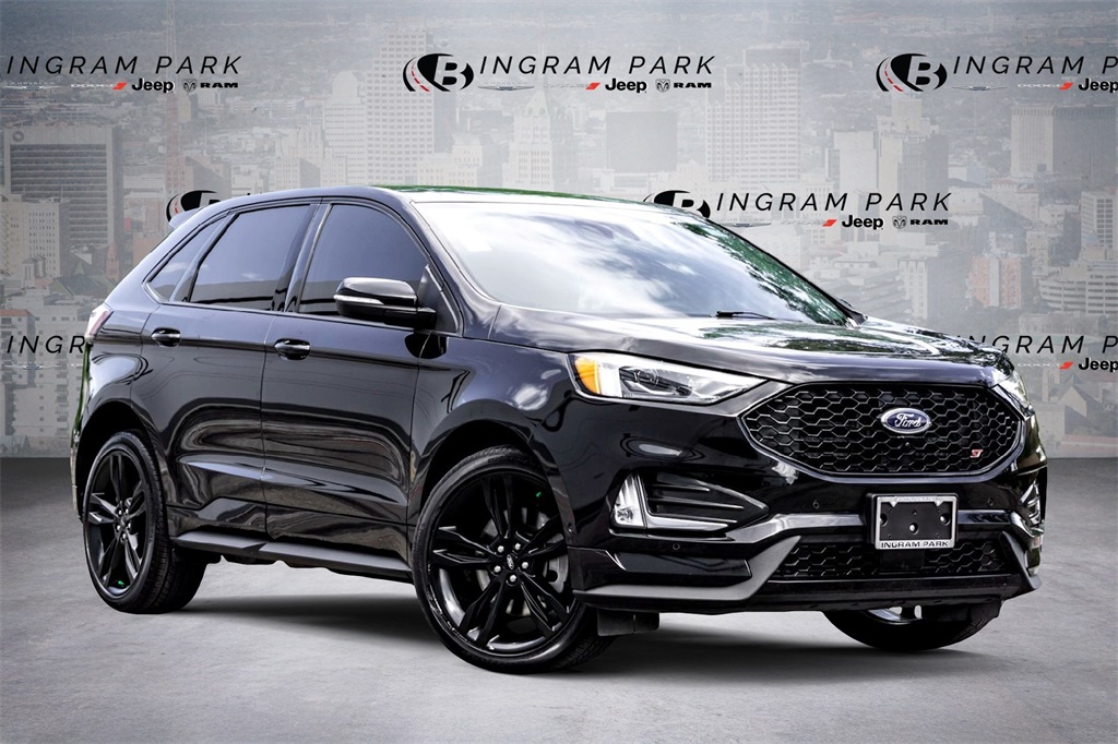 2024 Ford Edge ST's photo