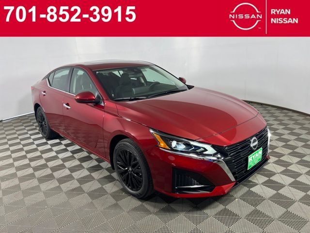 2025 Nissan Altima SV's photo