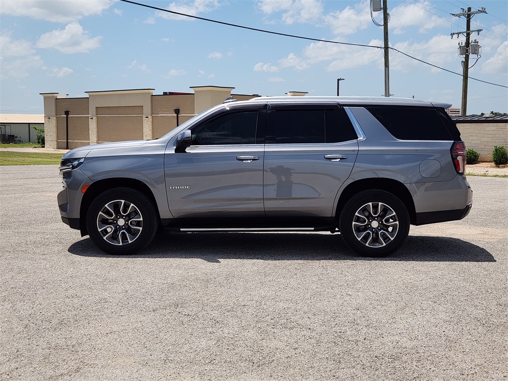 2021 Chevrolet Tahoe LT photo 3
