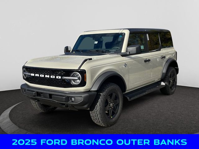 2025 Ford Bronco 4-Door Outer Banks's photo