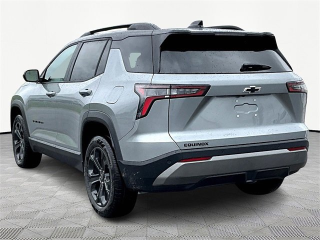 2026 Chevrolet Equinox LT photo 4