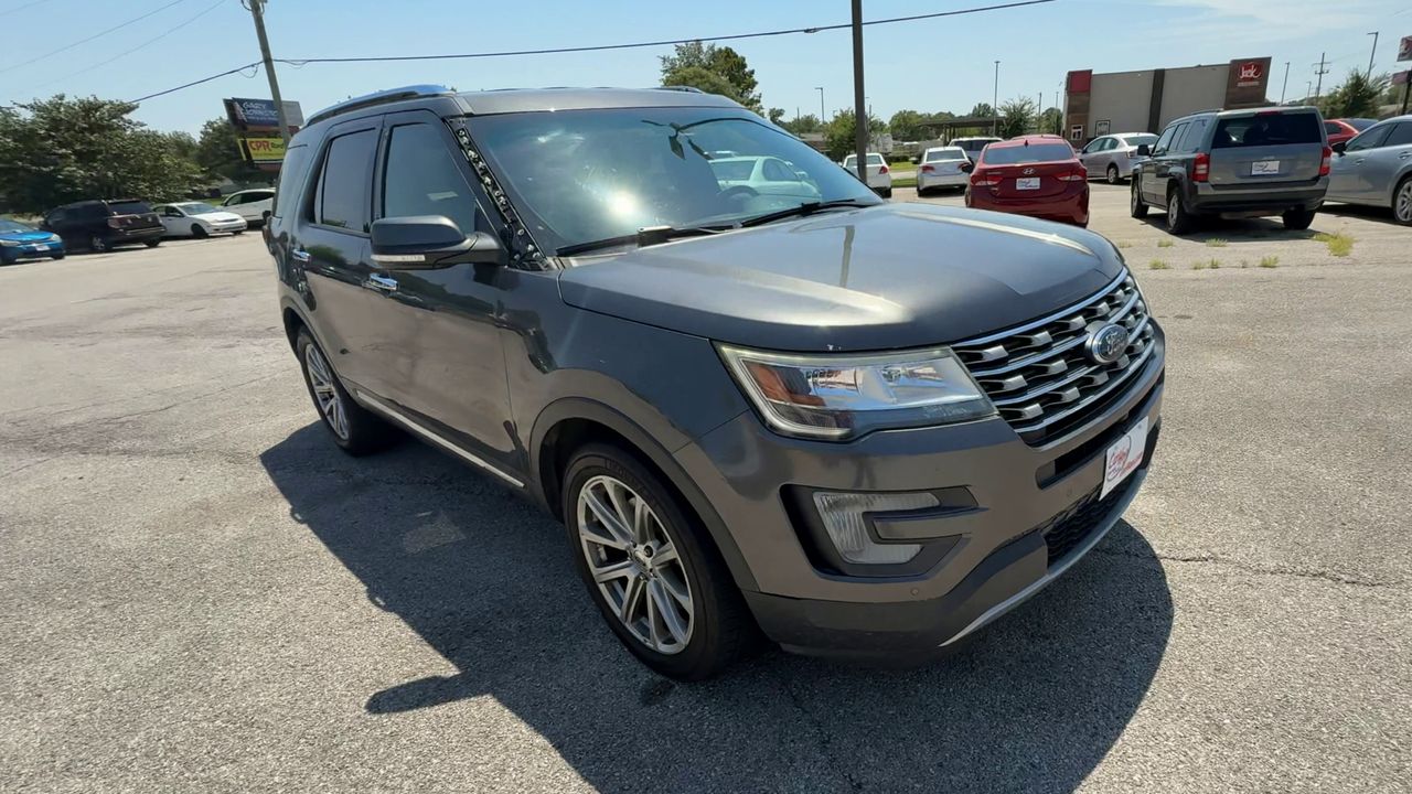 2017 Ford Explorer