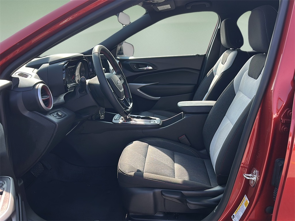 2024 Chevrolet Trax photo 8