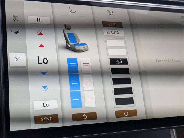 2025 Land Rover Range Rover SE photo 25